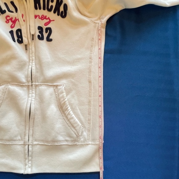 Gilly Hicks - Cream Zippered Hoodie - EUC - Picture 6 of 7